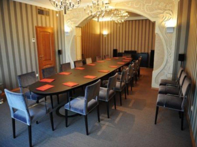 צ'יסינאו Diplomat Club Hotel מתקנים תמונה